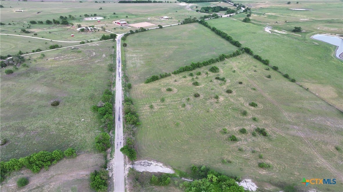 3.64 acres in Bell County - photo 3