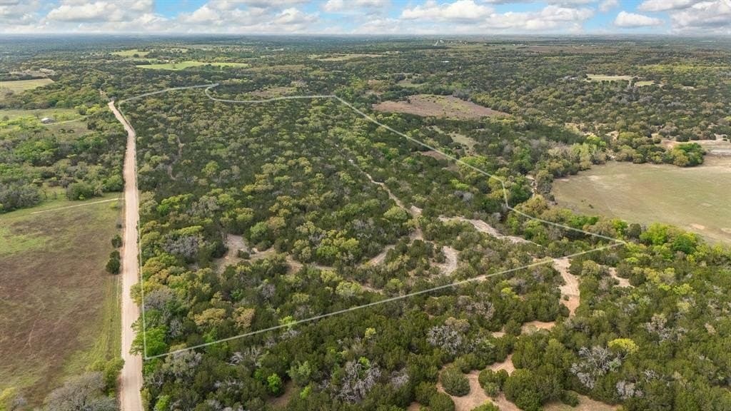 52.08 acres in Coryell County - photo 3