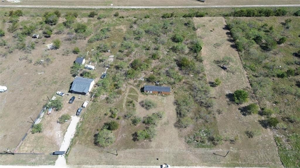 1.11 acres in Navarro County - photo 4
