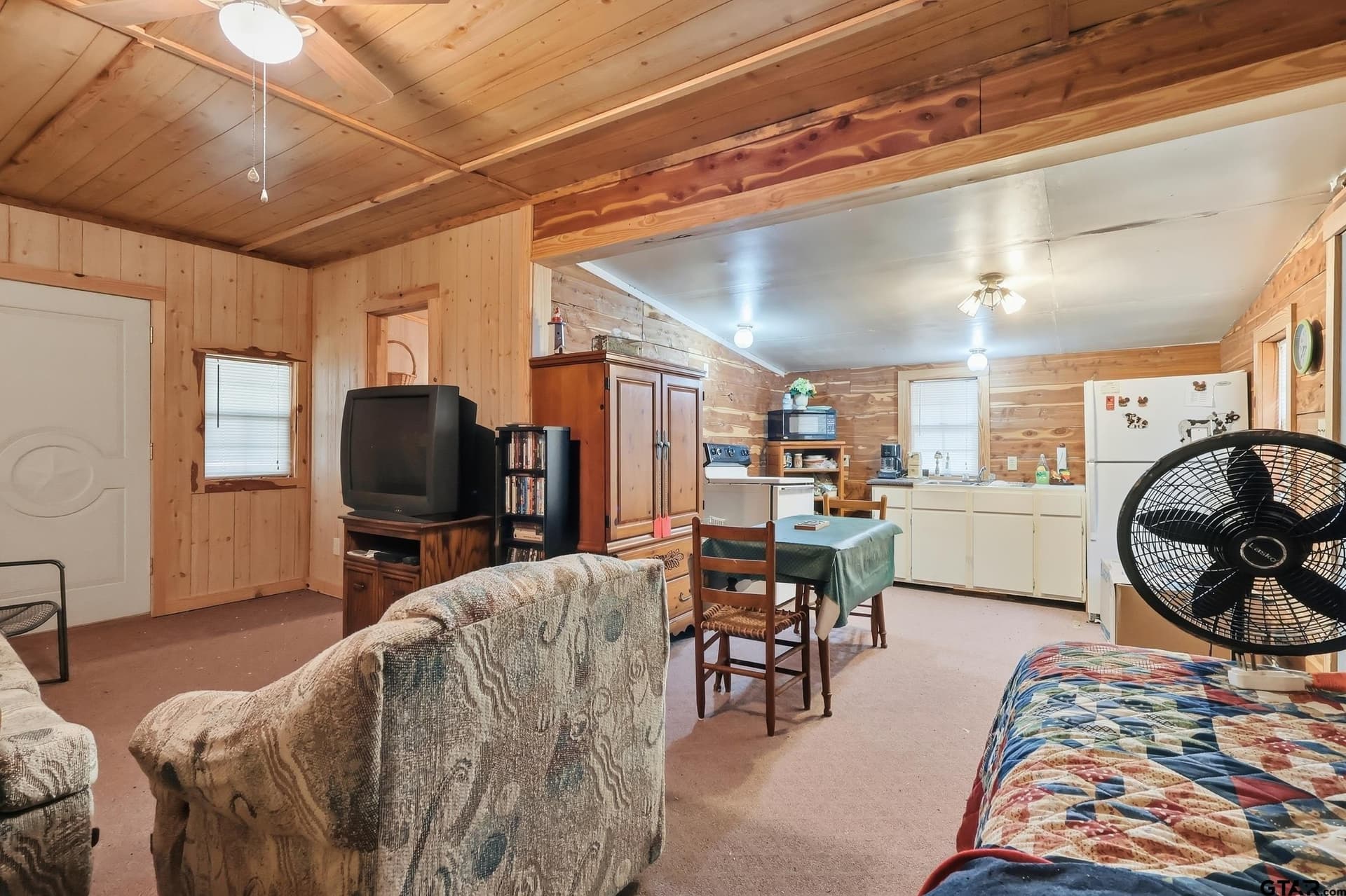 9.72 acres in Wood County - photo 4