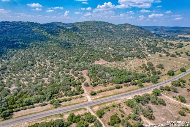 60.03 acres in Real County - photo 33