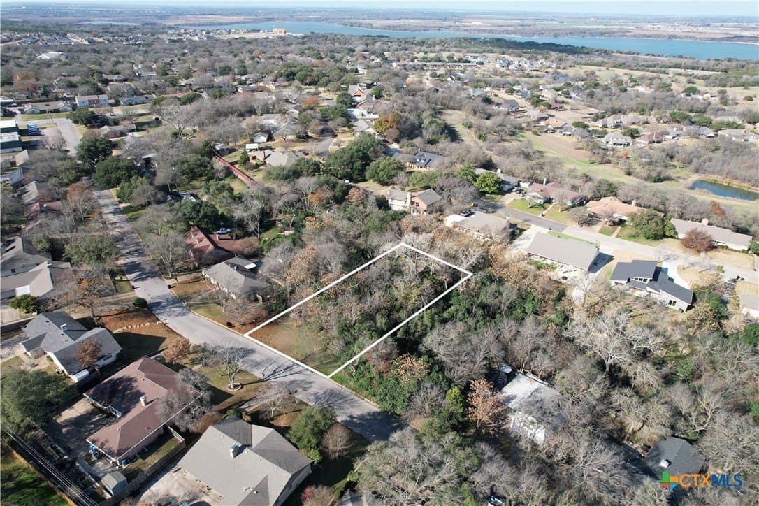 0.41 acres in McLennan County - photo 2