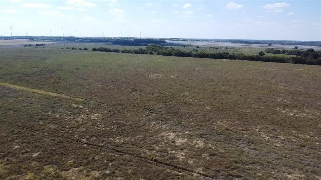 1,220 acres in Navarro County - photo 10