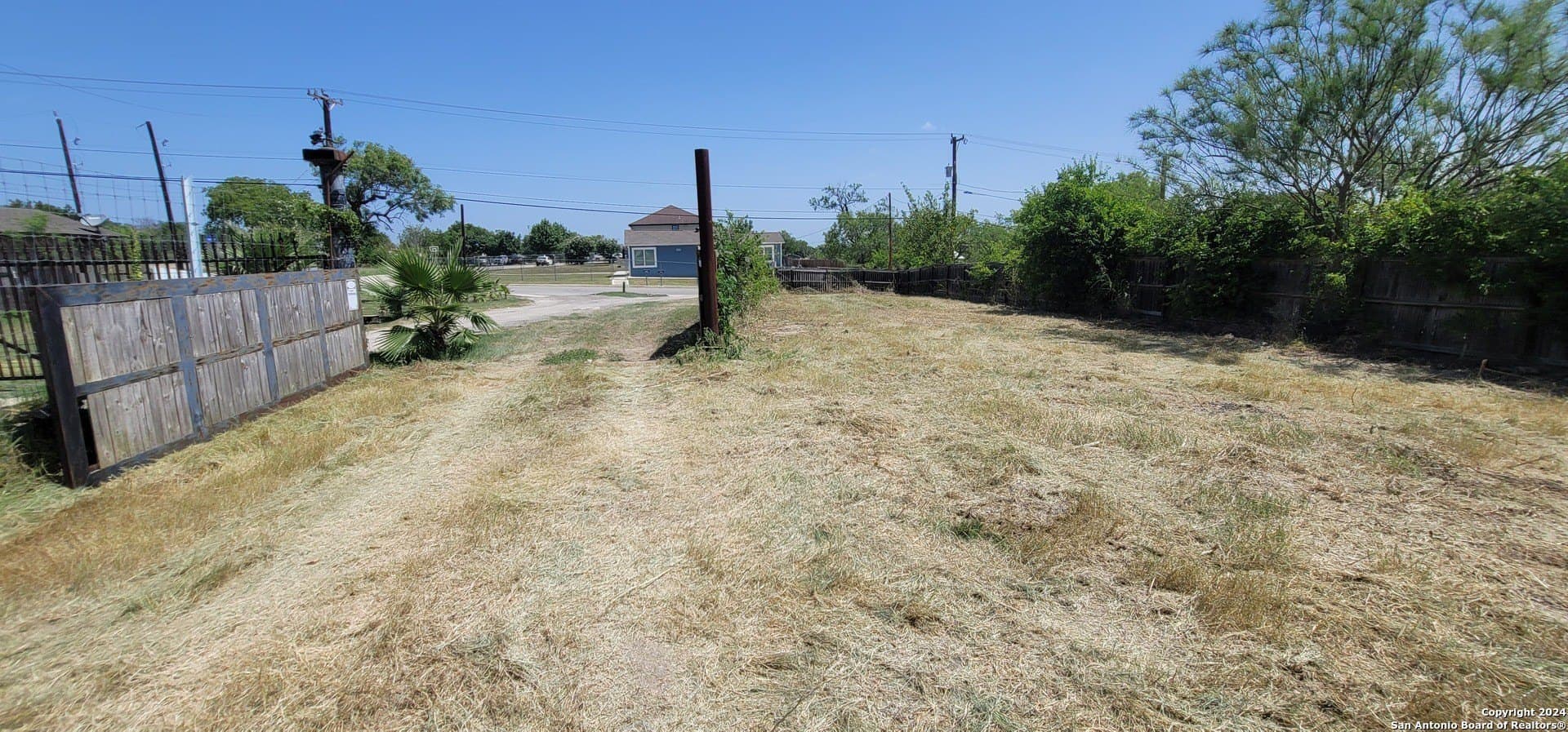 1.13 acres in Bexar County - photo 7