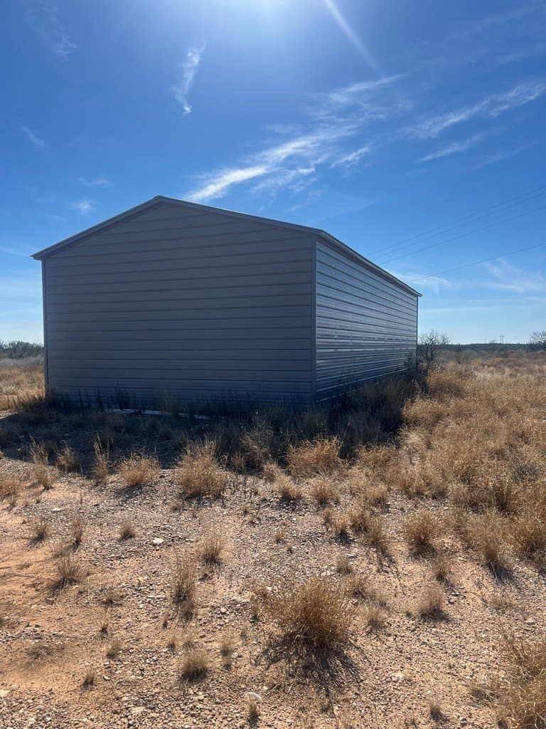 437,691 acres in Maverick County - photo 2