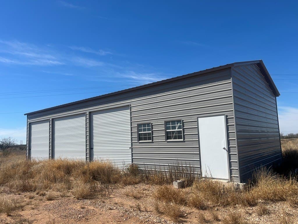 437,691 acres in Maverick County - photo 6
