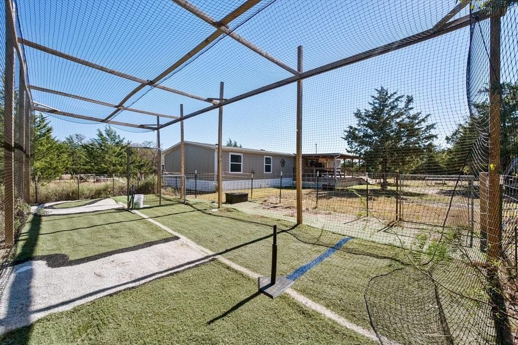 21.9 acres in Navarro County - photo 32