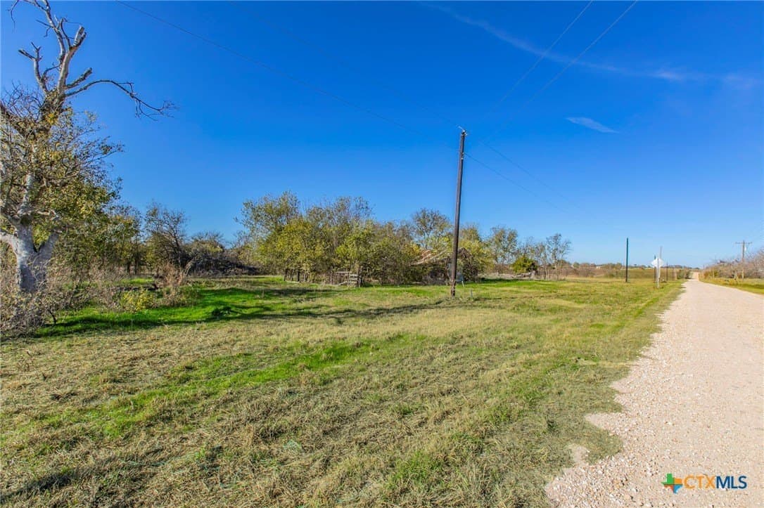 0.66 acres in Bell County - photo 9