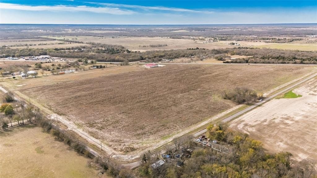 1.97 acres in Hunt County - photo 8