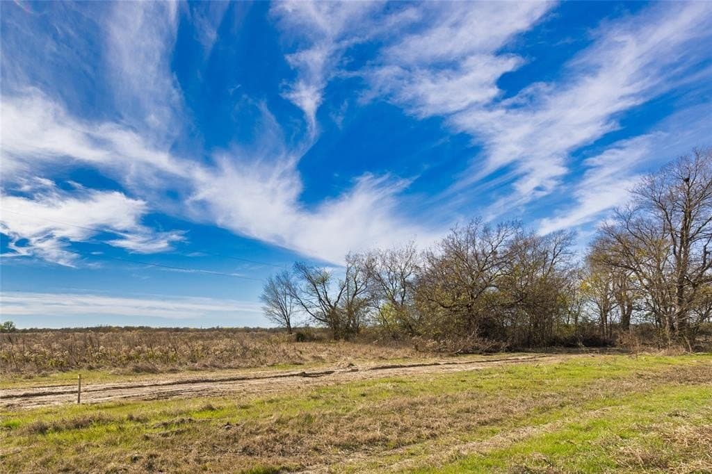 1.97 acres in Hunt County - photo 4