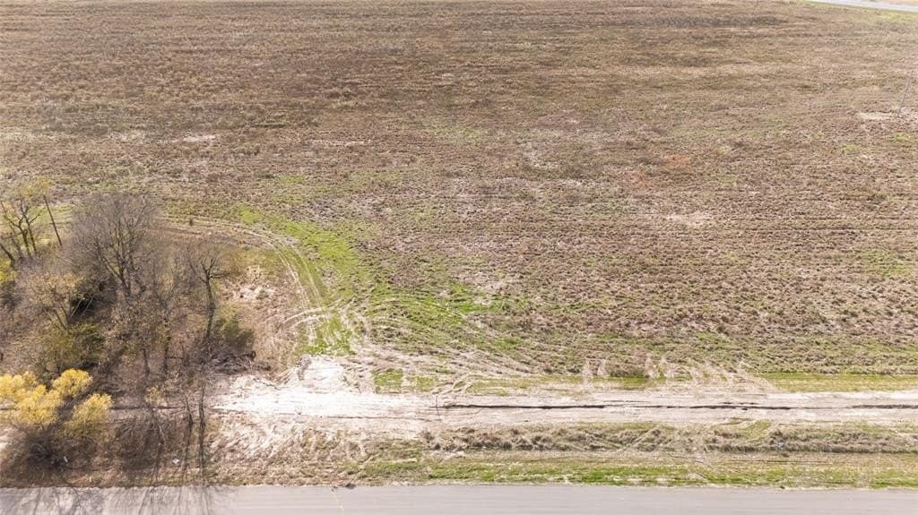 1.97 acres in Hunt County - photo 16