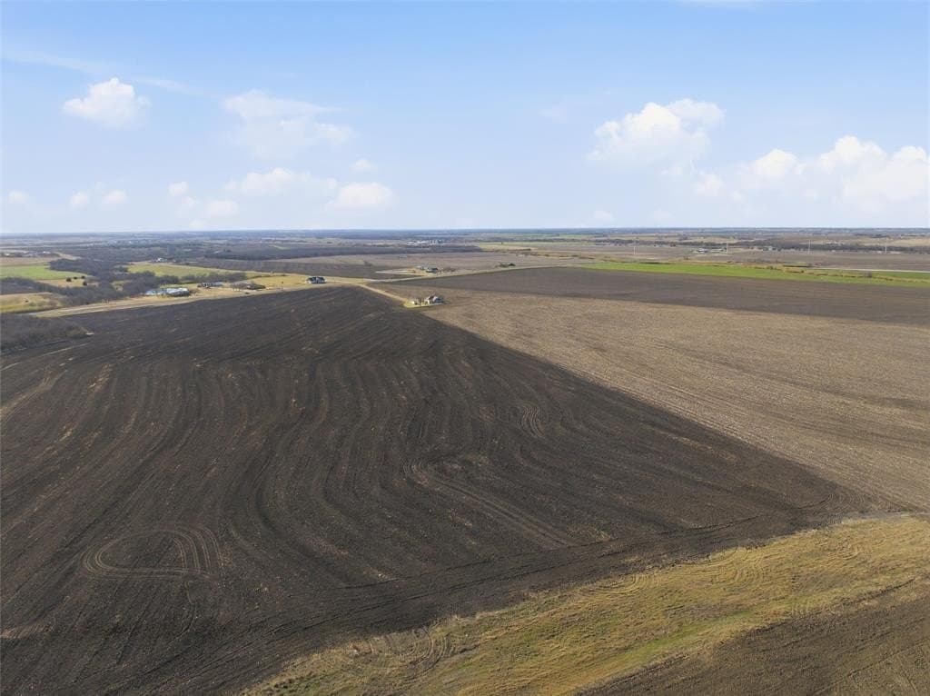 22.08 acres in Hill County - photo 6