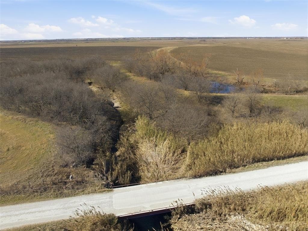 22.08 acres in Hill County - photo 22