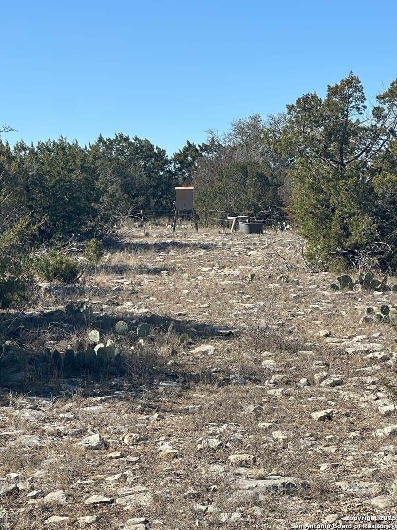 33.84 acres in Edwards County - photo 15
