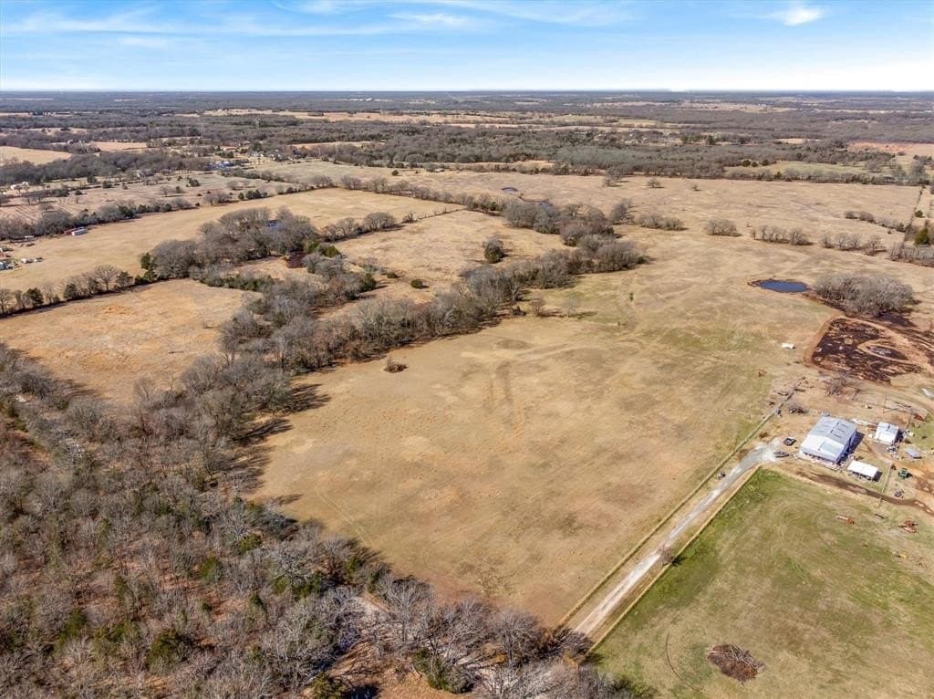 10 acres in Van Zandt County - photo 8