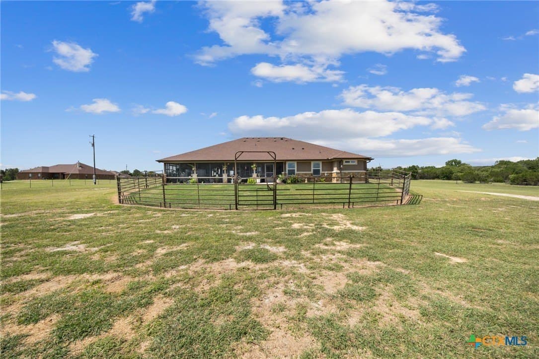 10 acres in Coryell County - photo 4