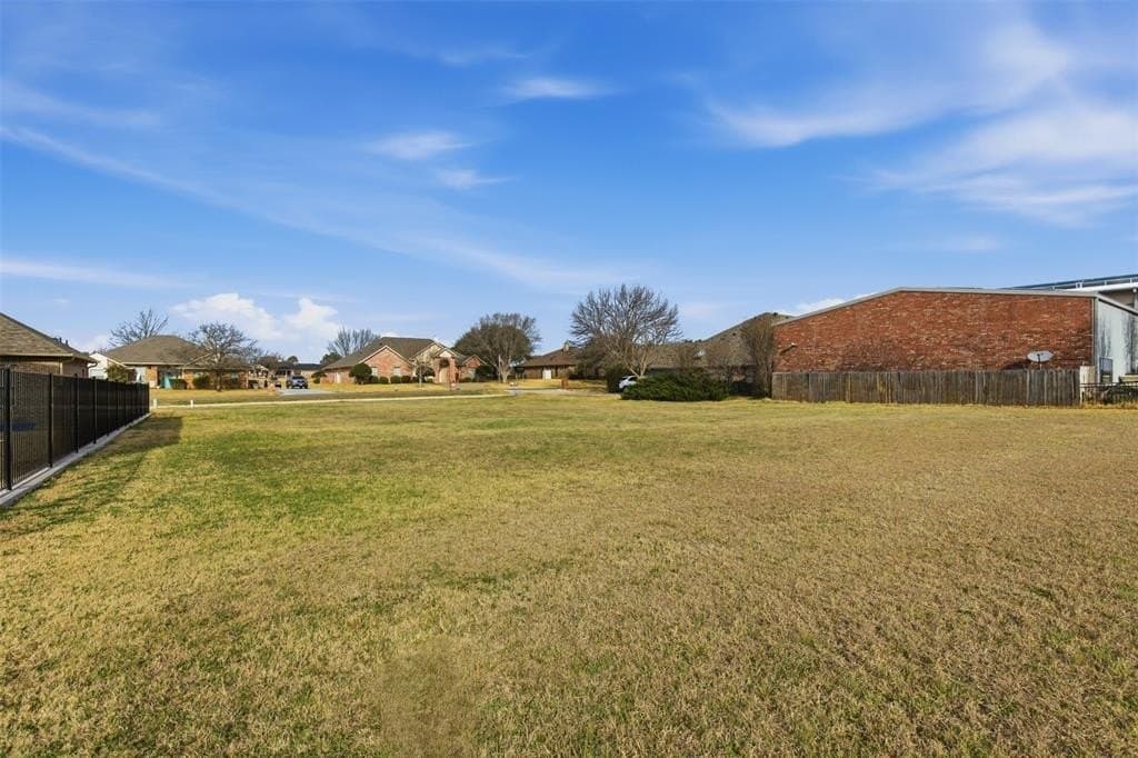 0.33 acres in Hood County - photo 13