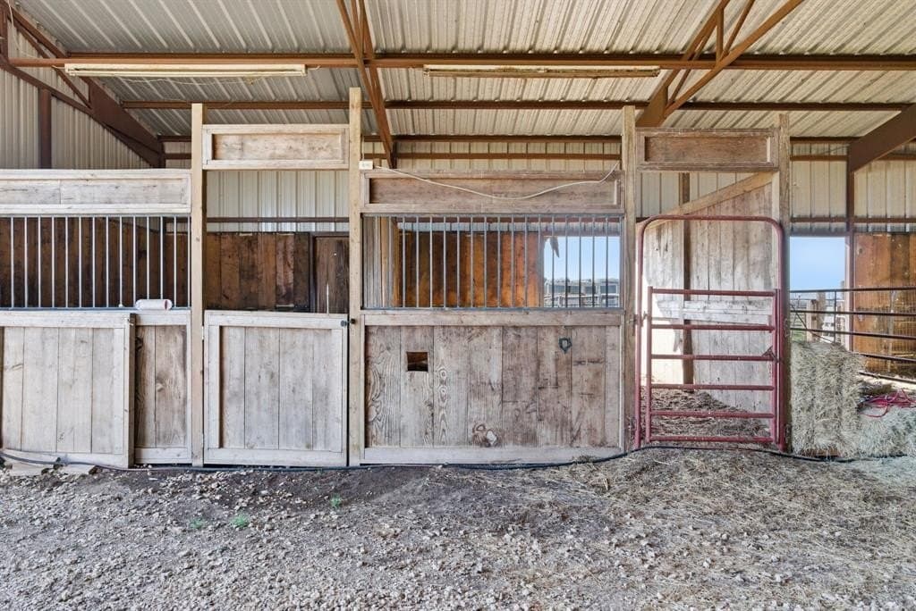 14.64 acres in Denton County - photo 32