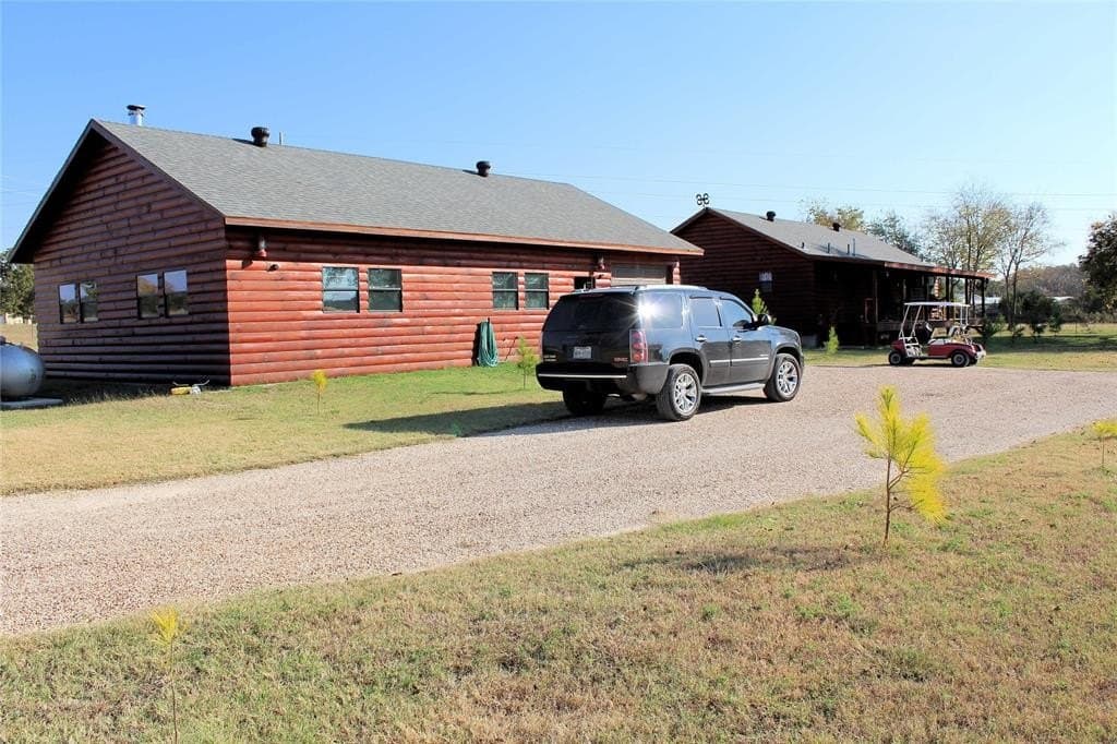 11.08 acres in Hill County - photo 9