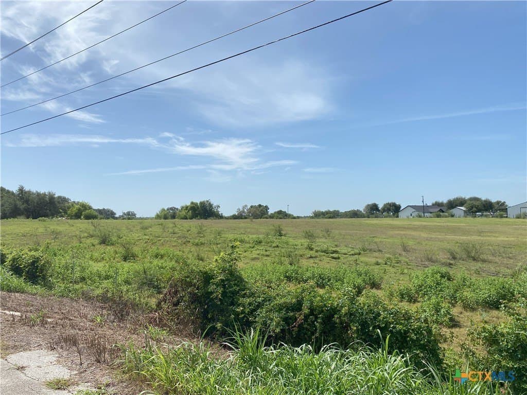 41.72 acres in Lavaca County - photo 32