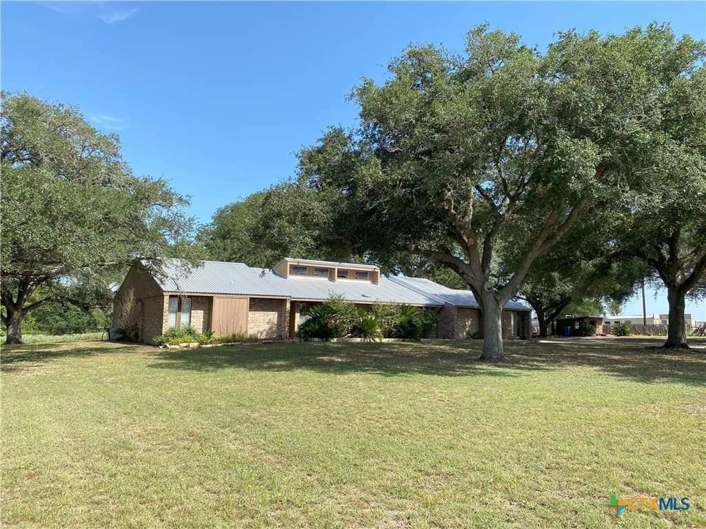 41.72 acres in Lavaca County - photo 41