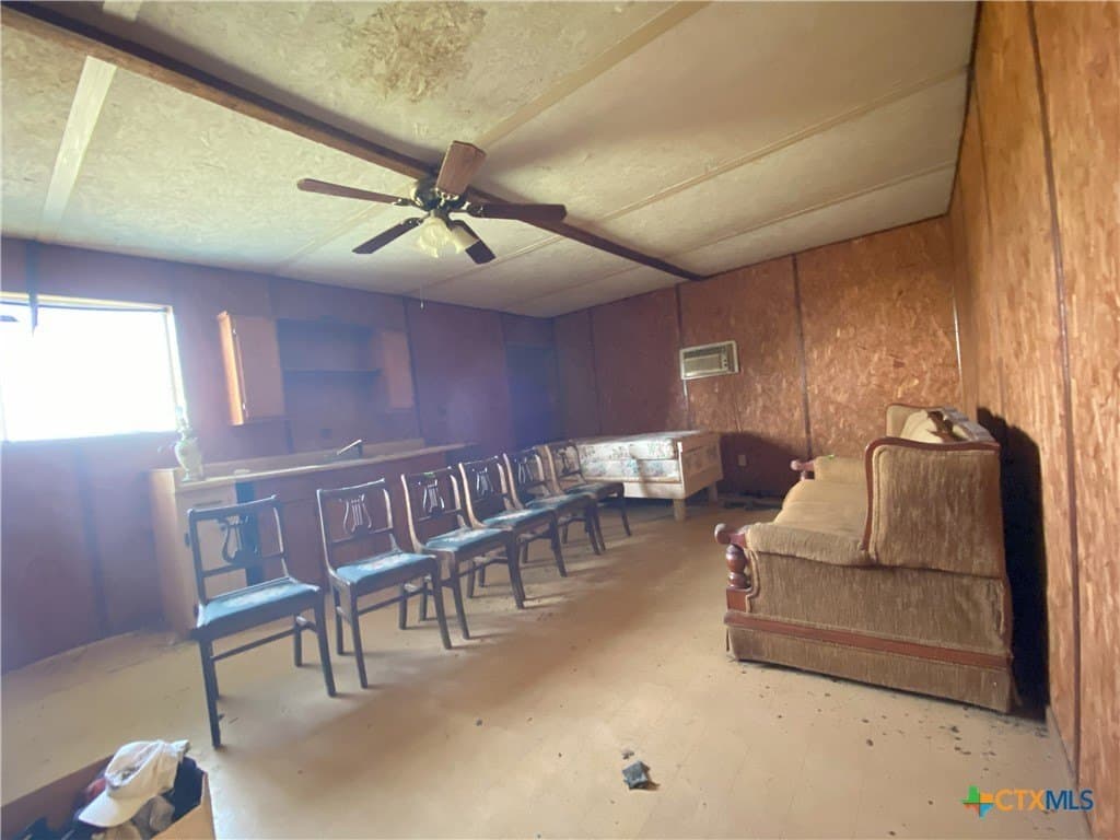 41.72 acres in Lavaca County - photo 36