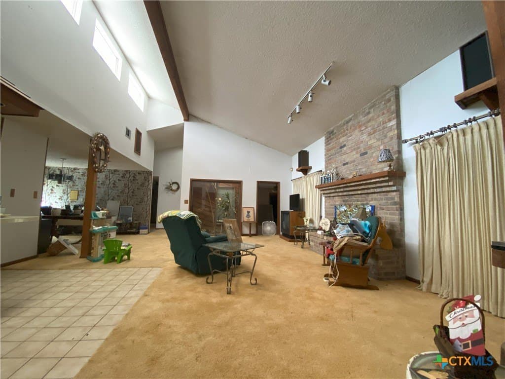 41.72 acres in Lavaca County - photo 7