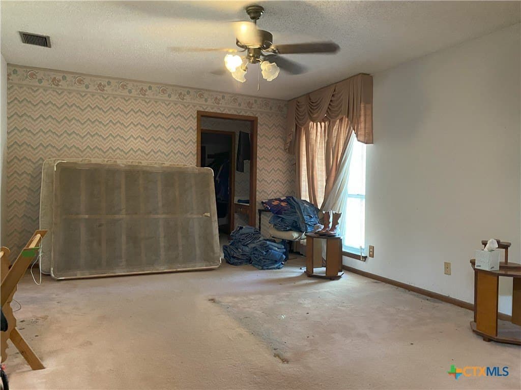 41.72 acres in Lavaca County - photo 24