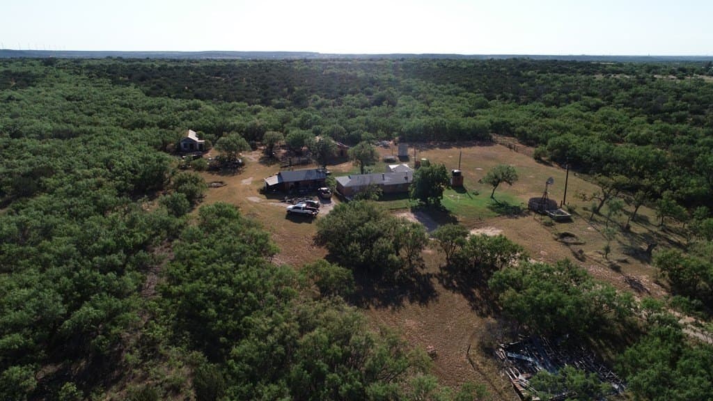 120 acres in Nolan County - photo 17