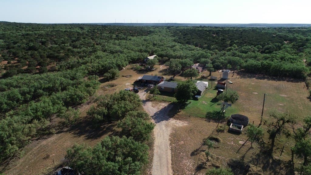120 acres in Nolan County - photo 18