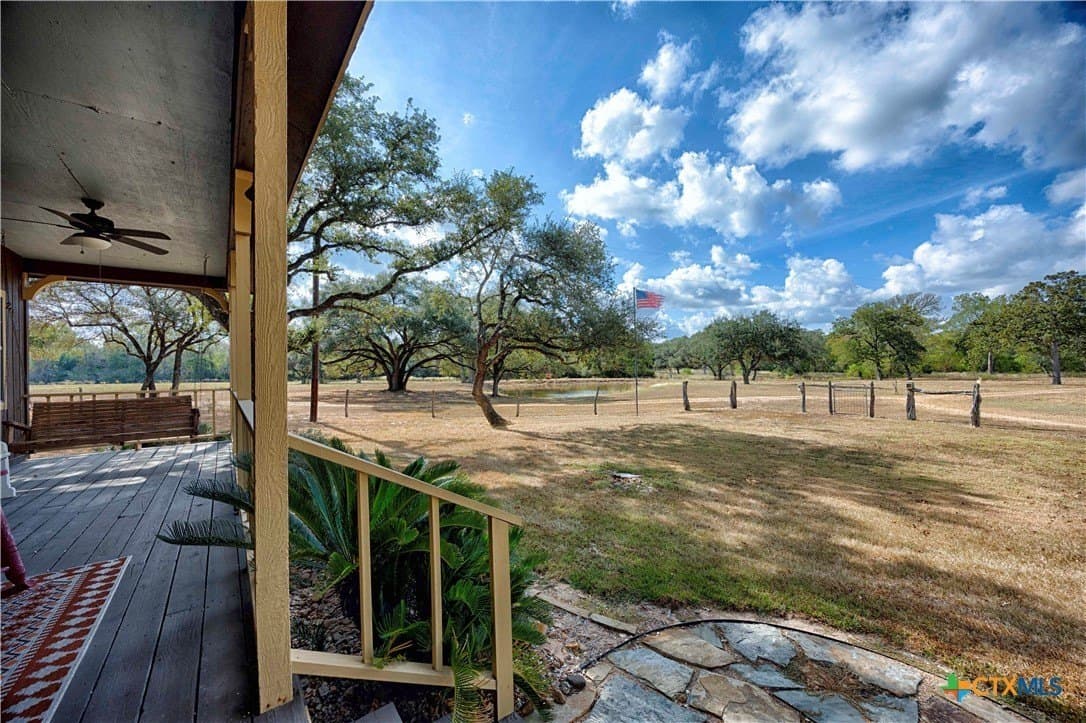 115.16 acres in Lavaca County - photo 2