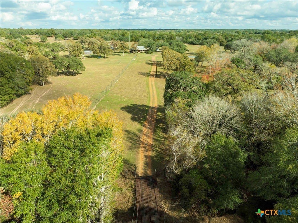 115.16 acres in Lavaca County - photo 44
