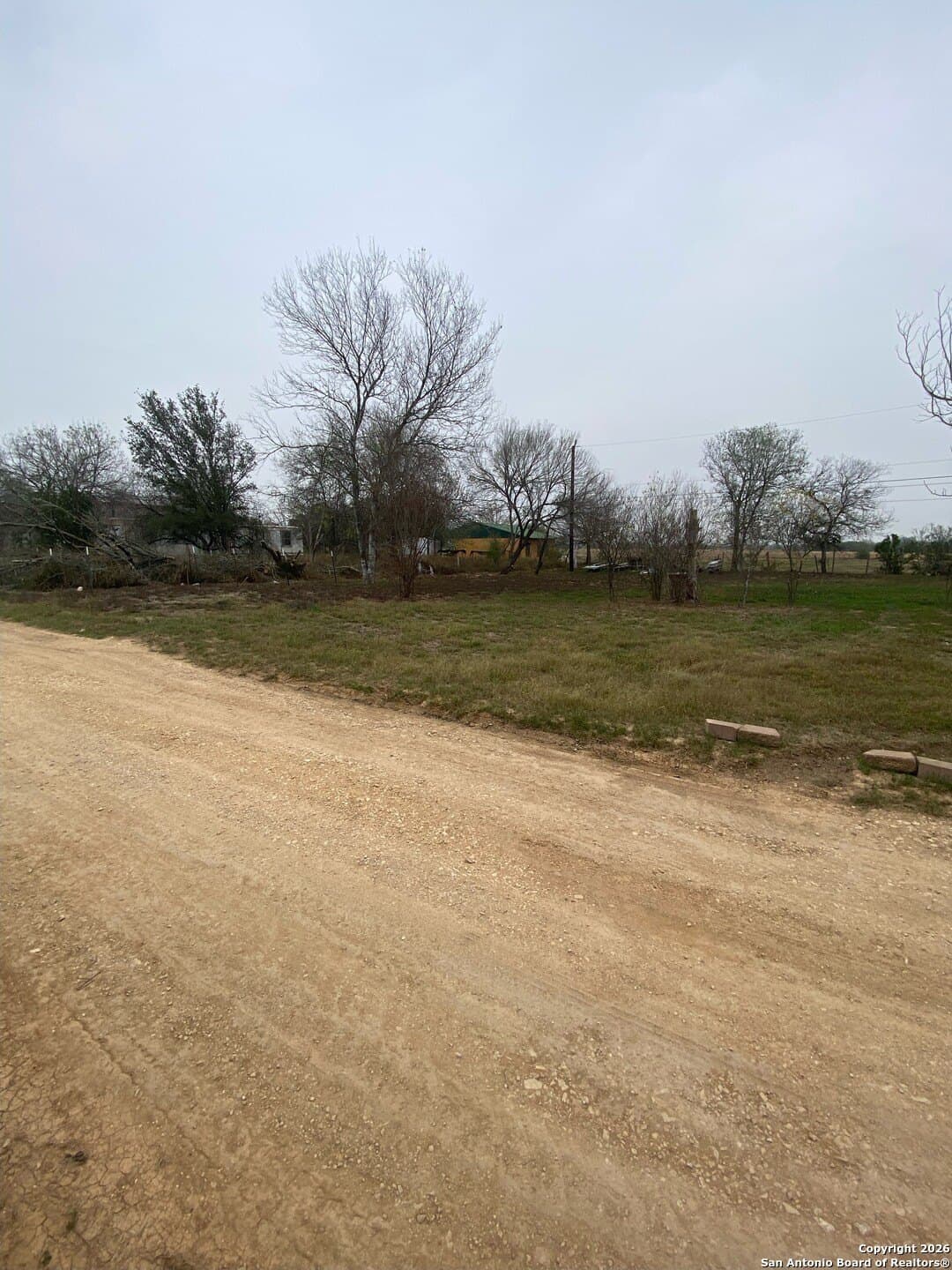 0.5 acres in Bexar County - photo 2