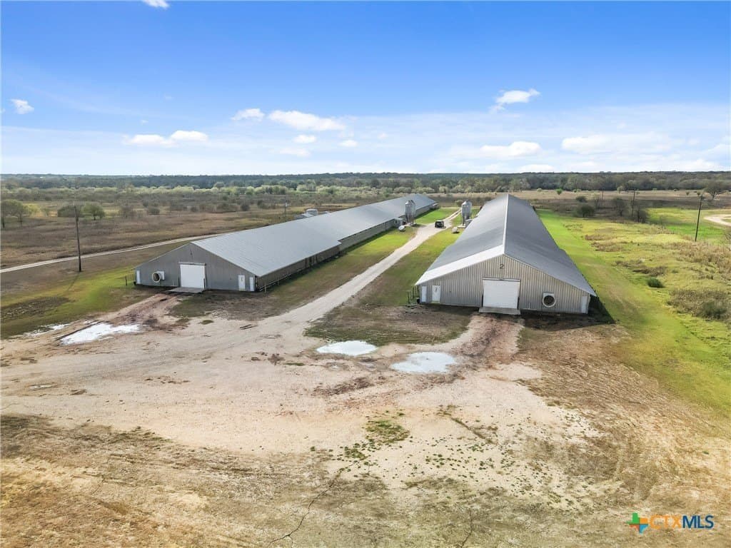 189 acres in Gonzales County - photo 15