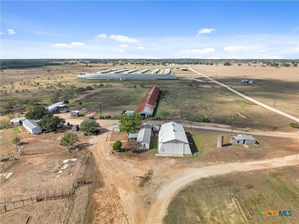 189 acres in Gonzales County - photo 26