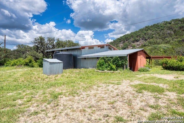 30 acres in Bandera County - photo 42
