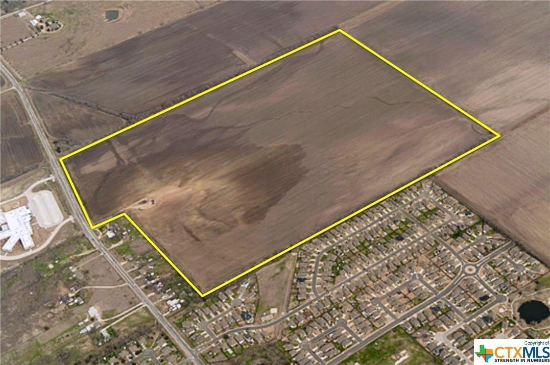 139.88 acres in McLennan County - photo 4