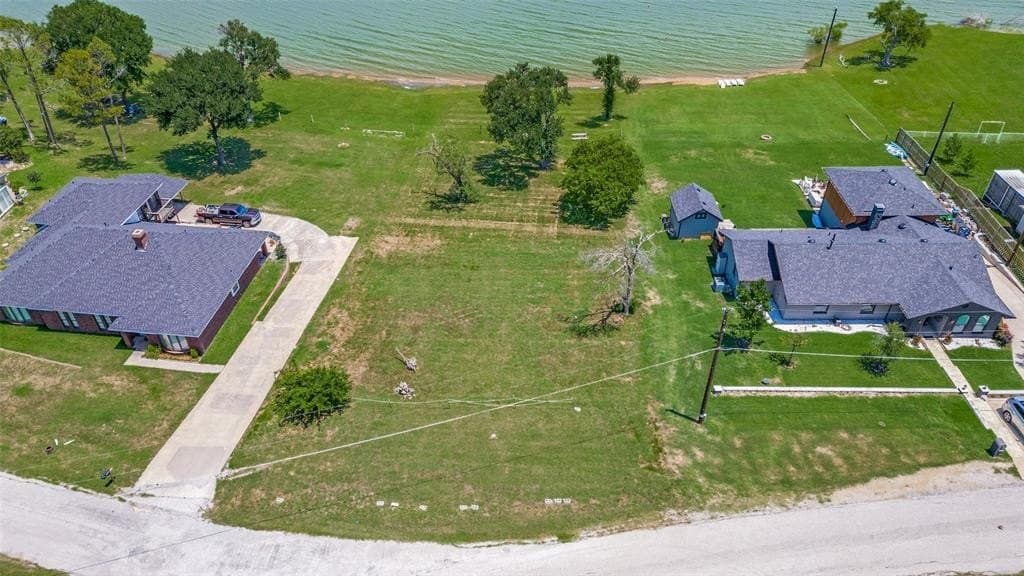 0.4 acres in Denton County - photo 2