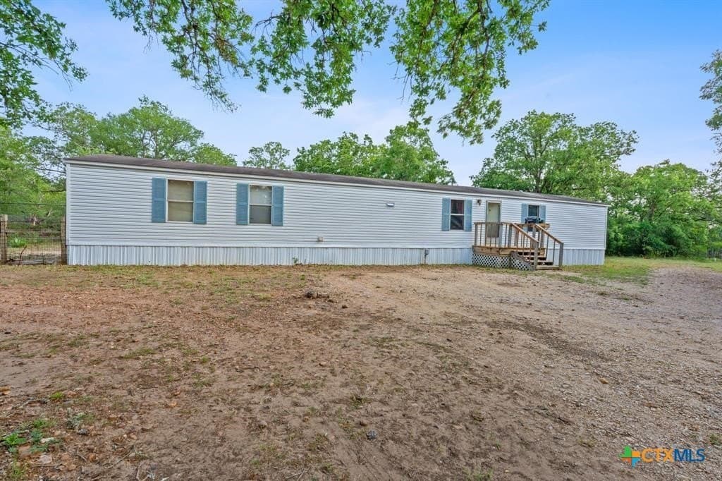 23.63 acres in Caldwell County - photo 4