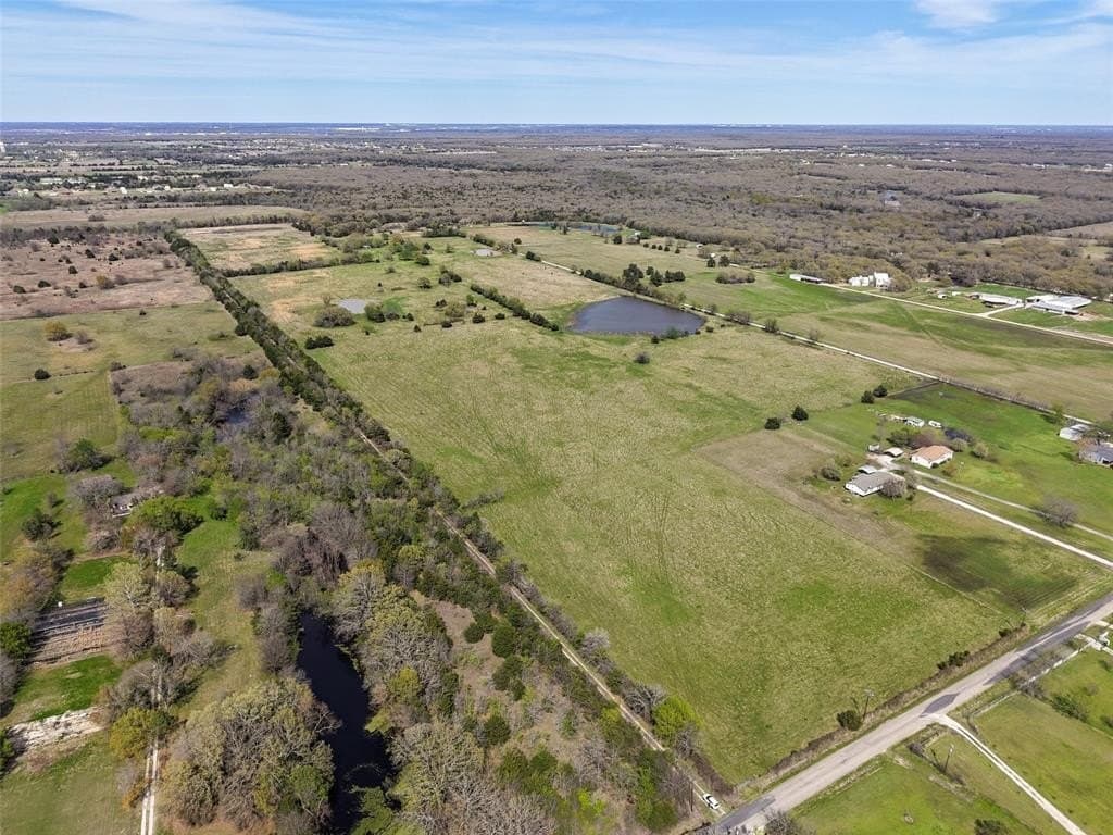 89.95 acres in Hunt County - photo 2