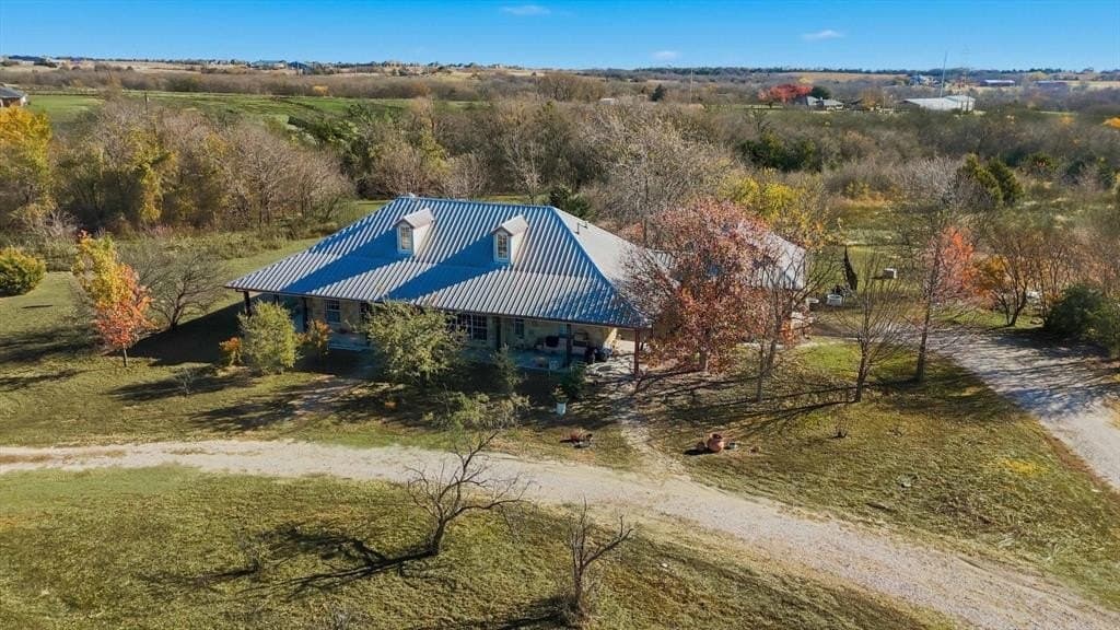 831 Cullins Road