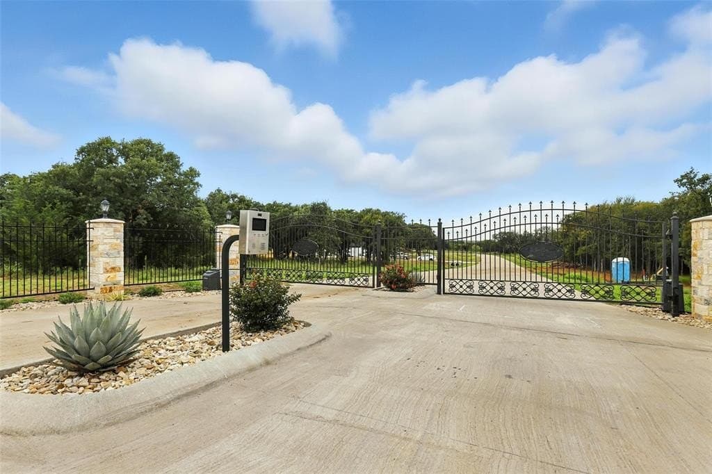 1640 Private Access 60200