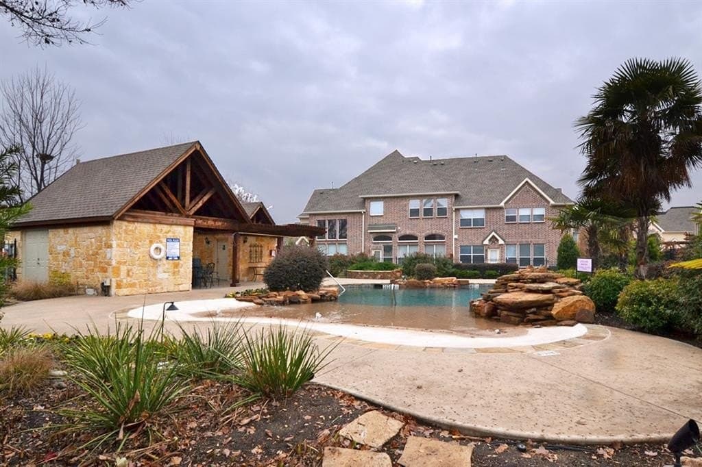 2974 Florence Way