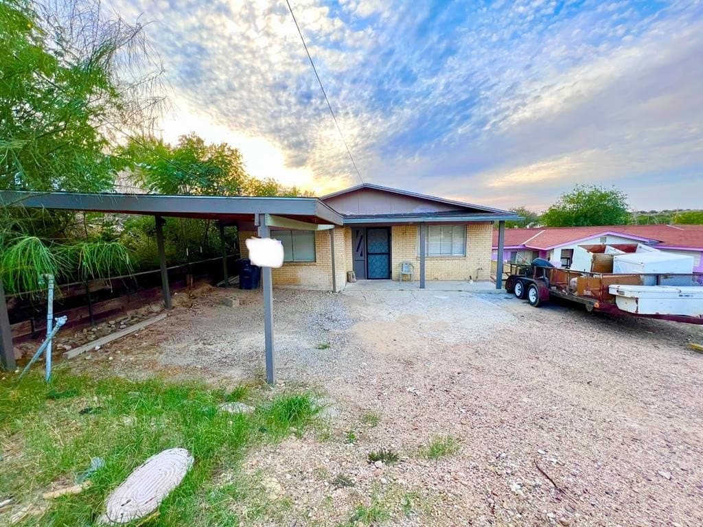 635 Colorado