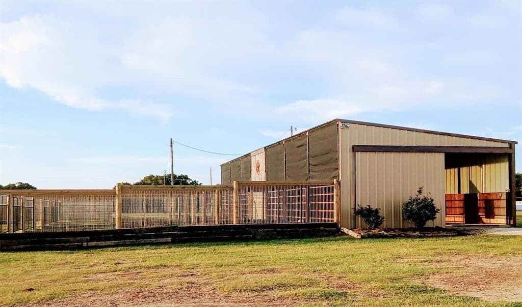 4113 W Line Road