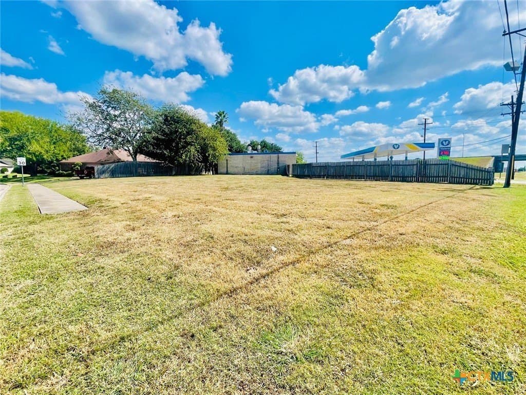 7002 Nursery Drive lot: 1C