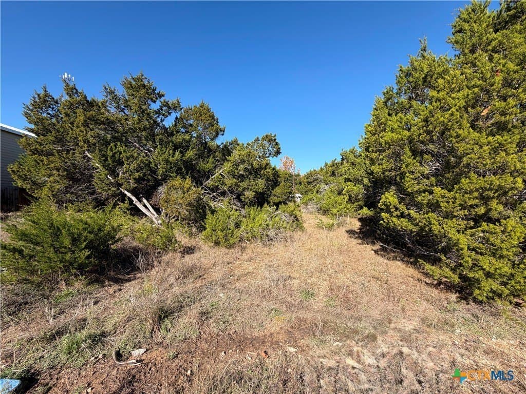 545-561 Lake Park Loop lot: 3