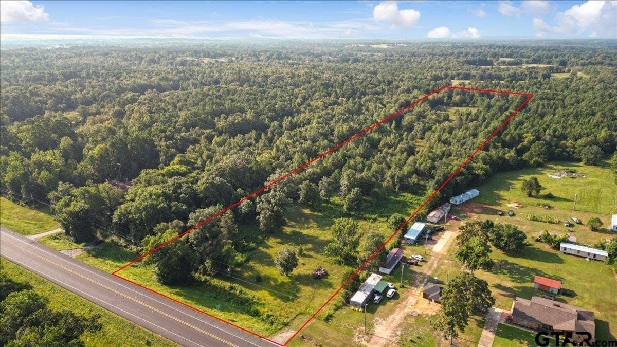 16508 Highway 31 East