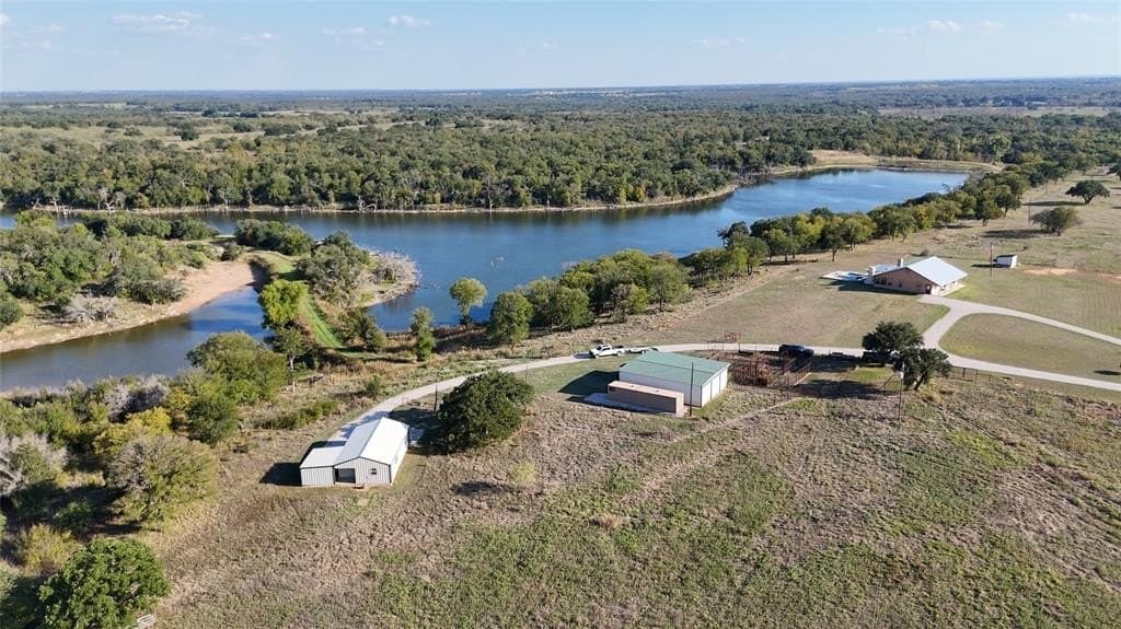 2401 Highway 679