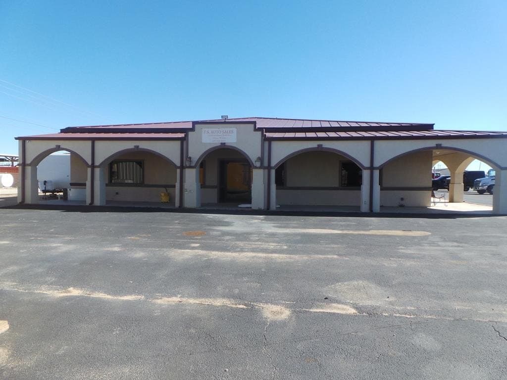 3205 S County Road